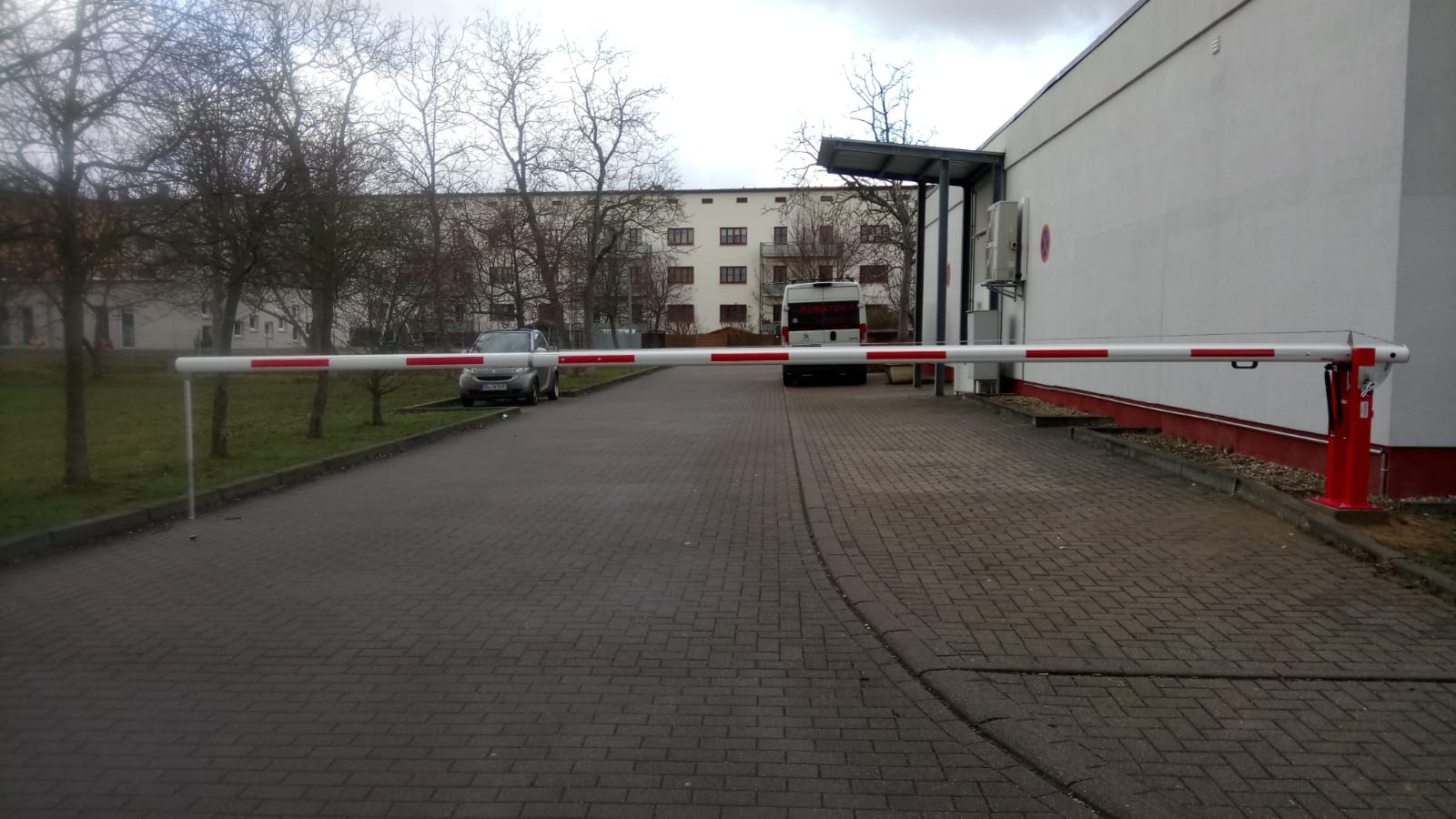 Gasdruckschranke Modell 350 bis 8,0 mtr.