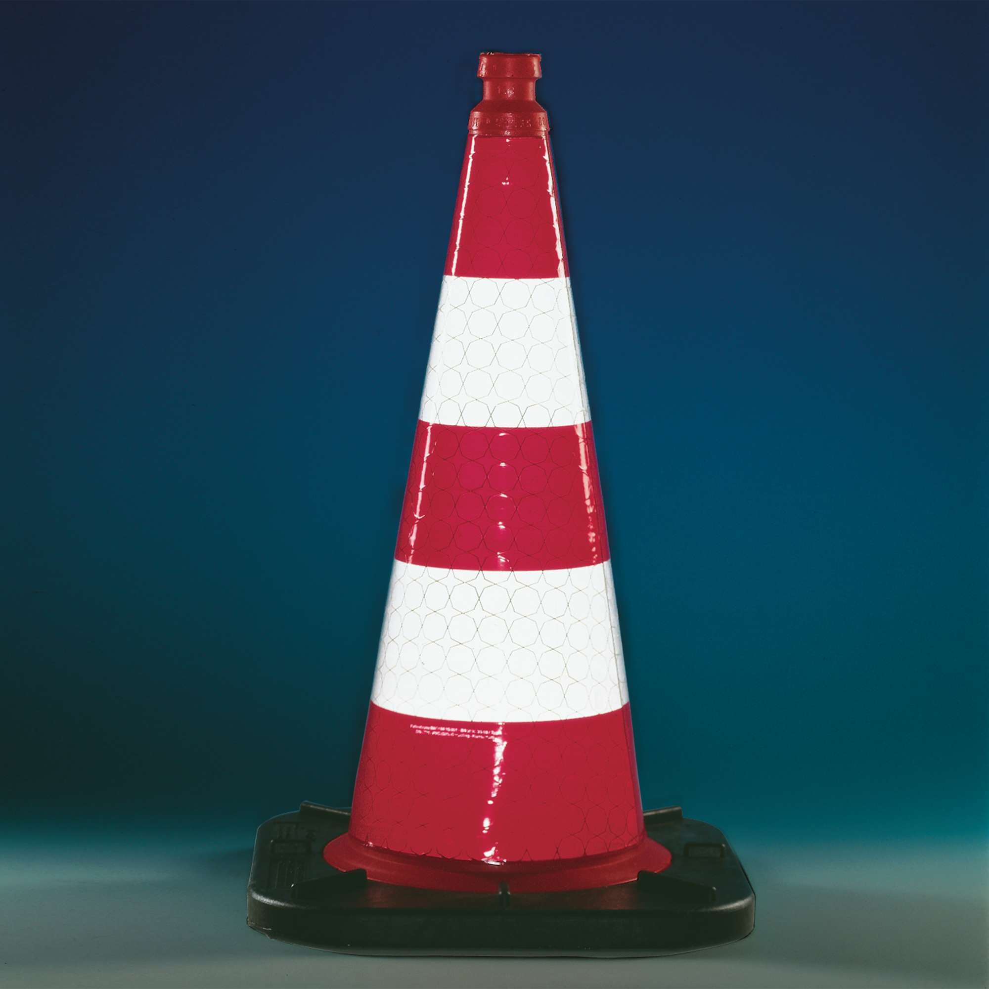 MORION ReflexKegel, retroreflektierend mit Folientyp RA1, nach TL Leitkegel und BASt 94 3S 001, Höhe 750mm