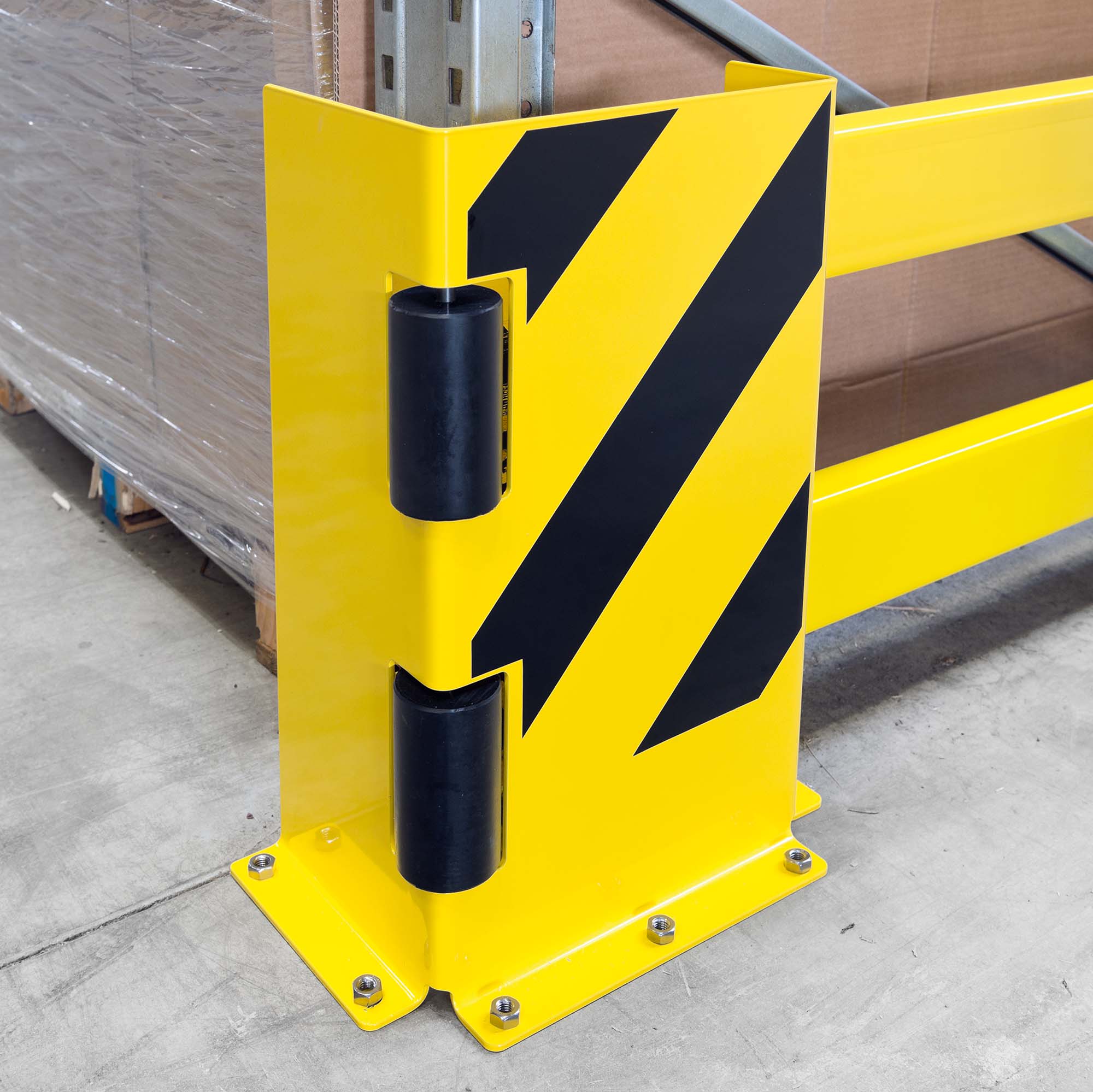 BLACK BULL Regalschutz-Planken-Set B, Inhalt: 2 Anfahrschutz-Winkel mit Leitrollen, 2 Querholme